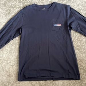 Vineyard, vines, dark blue, long sleeve tee size large 16